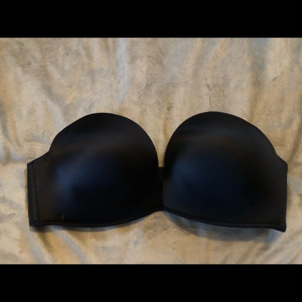Victoria Secret Strapless Bombshell Strapless Bra